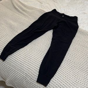 Lulu Lemon joggers